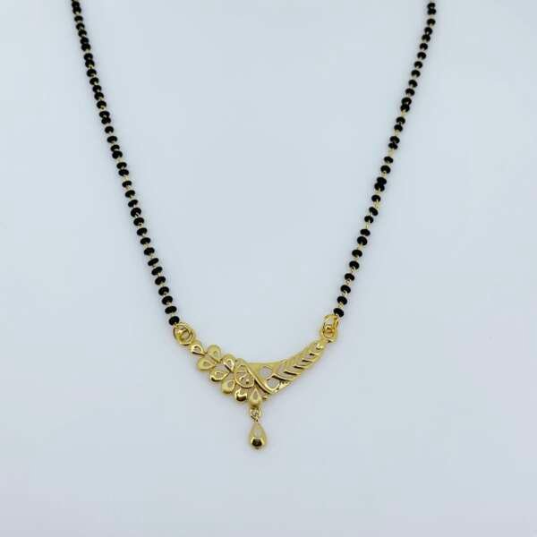Sacred Bond Gold Traditional Mangalsutra